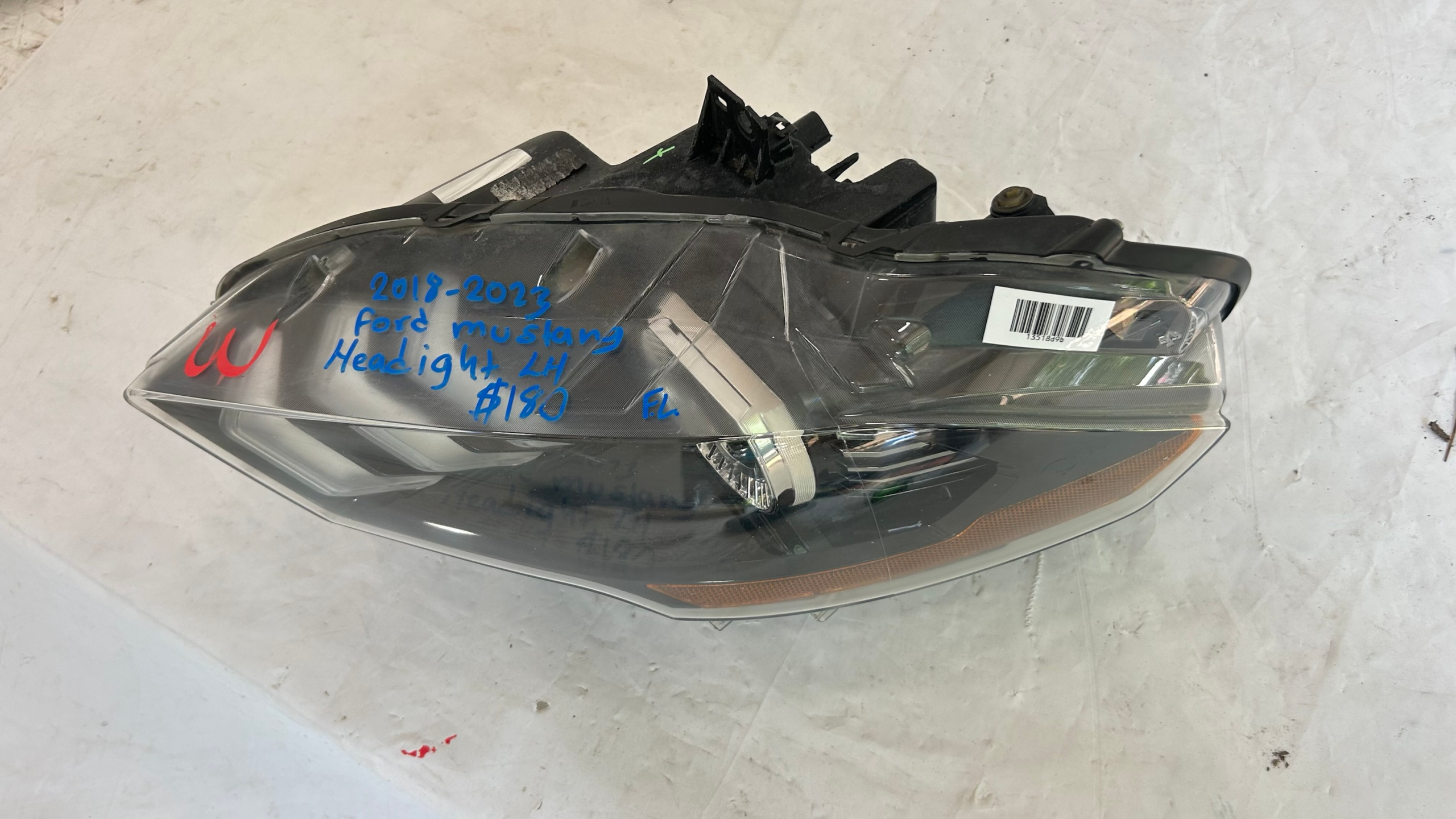 2018-2023 Ford Mustang Driver Headlight