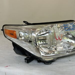 2007-2011 Toyota Land Cruiser Passenger Headlight Halogen - Image 9