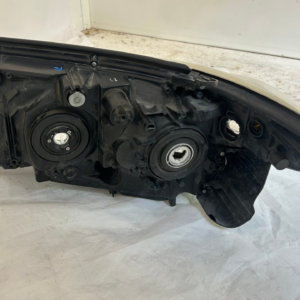 2007-2011 Toyota Land Cruiser Passenger Headlight Halogen - Image 9