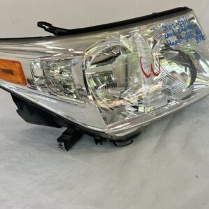 2007-2011 Toyota Land Cruiser Passenger Headlight Halogen - Image 3