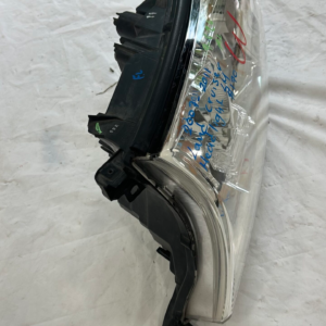 2007-2011 Toyota Land Cruiser Driver Headlight Halogen - Image 6