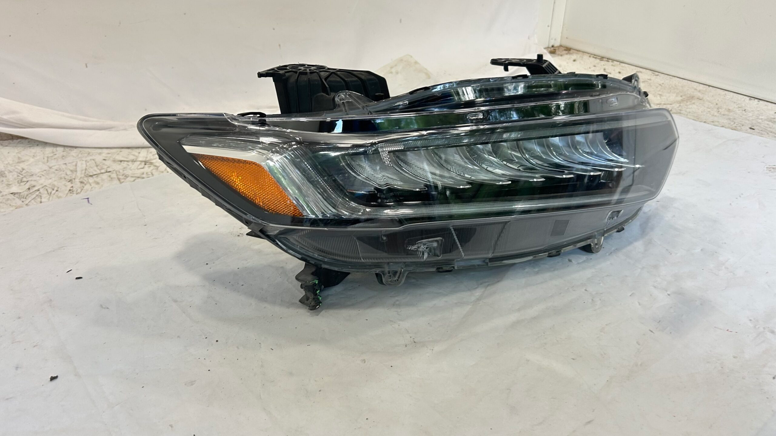 2018-2022 Honda Accord Passenger Headlight Full LED