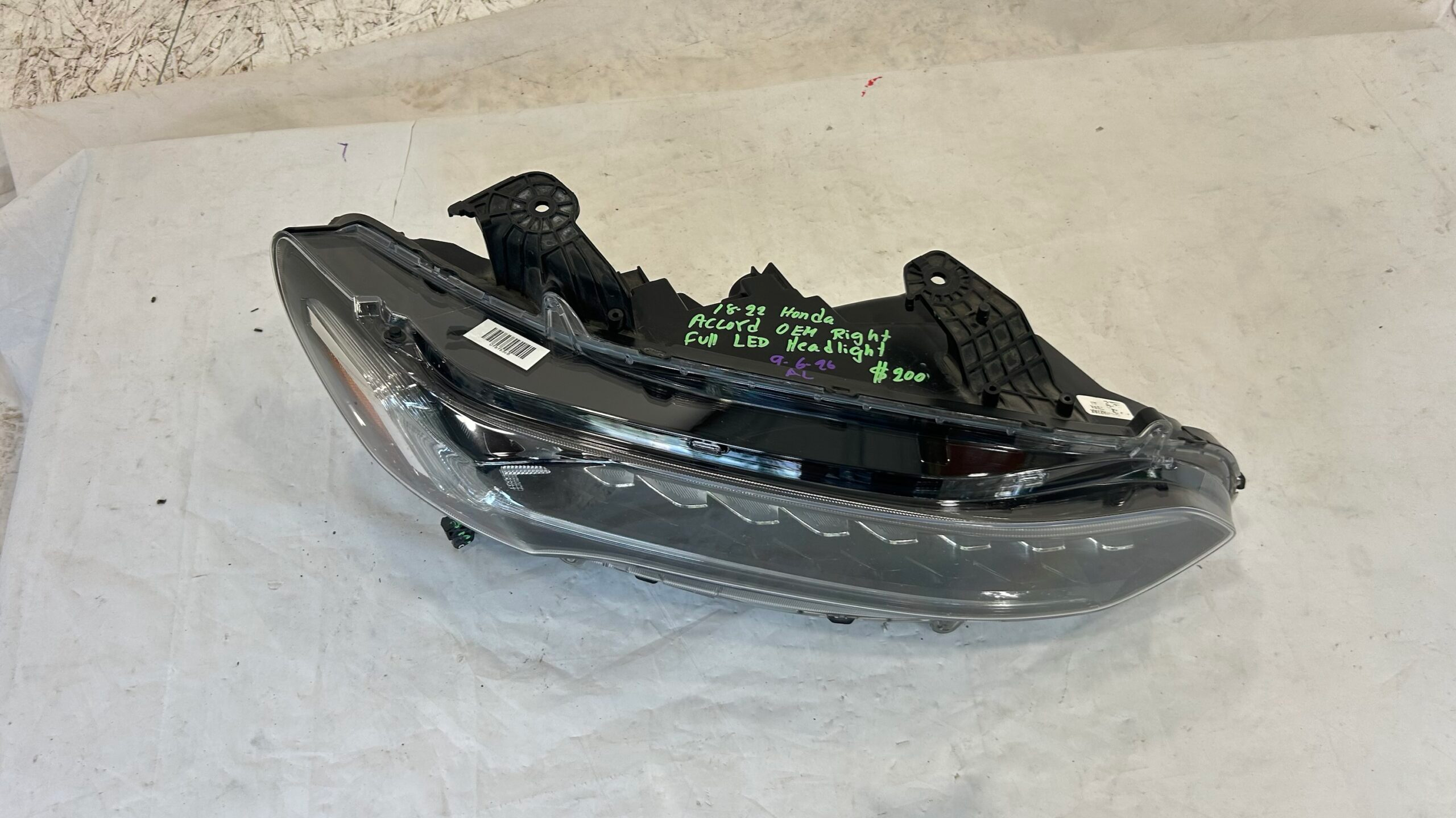 2018-2022 Honda Accord Passenger Headlight Full LED