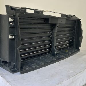 2018-2024 Lincoln Navigator air Shutter - Image 8