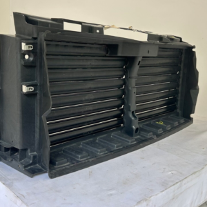2018-2024 Lincoln Navigator air Shutter - Image 8