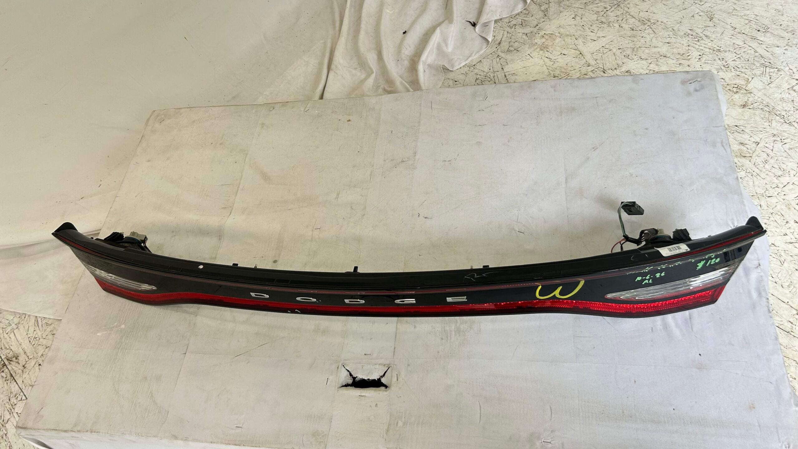 2012-2016 Dodge Dart Trunk Center Taillight Panel