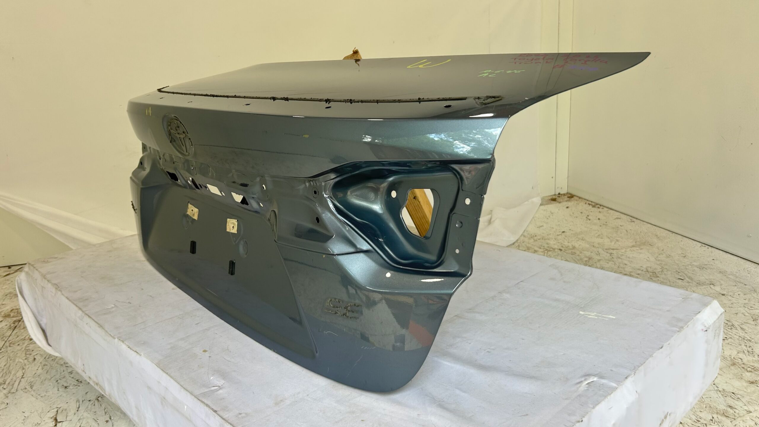 2020-2025 Toyota Corolla Trunk Lid