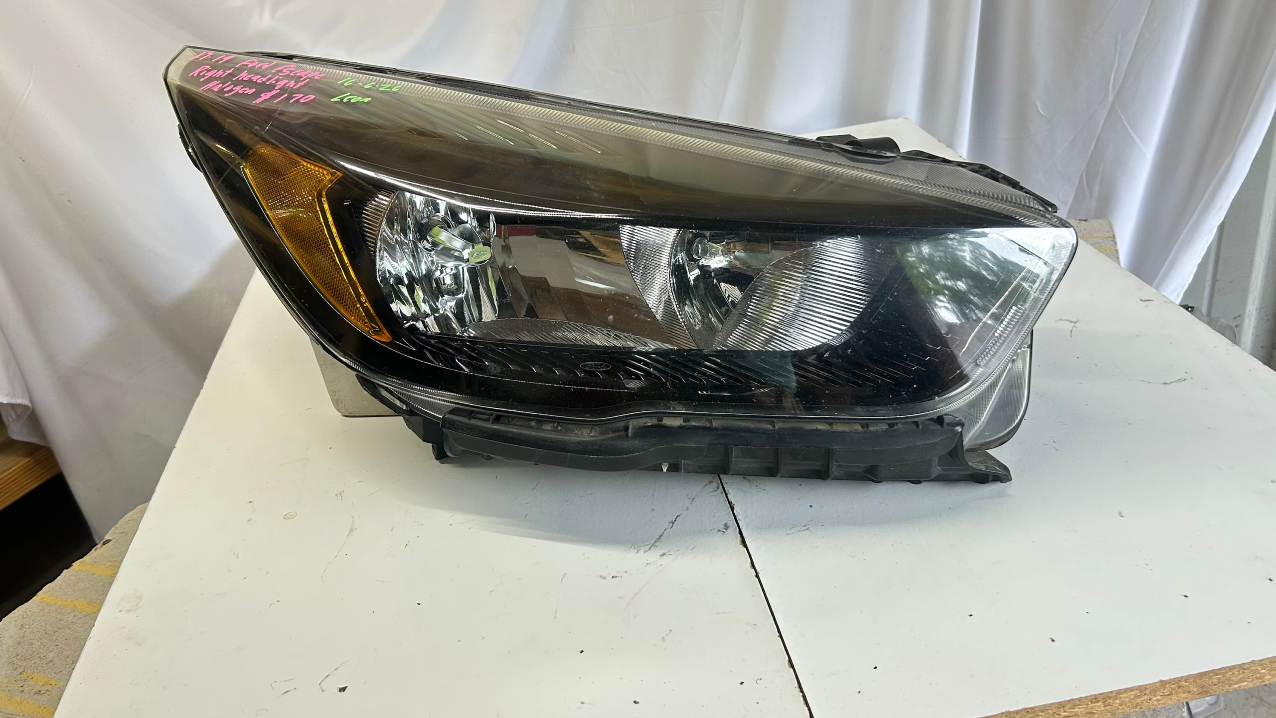 2017-2019 Ford Escape  passenger side halogen headlight