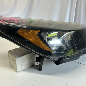 2017-2019 Ford Escape  passenger side halogen headlight - Image 9