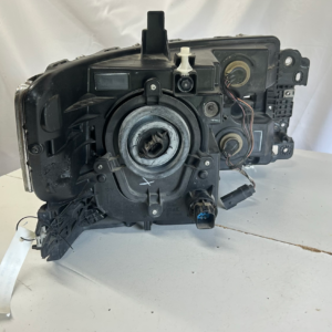 2013-2019 Ford Flex Driver side halogen headlight - Image 6