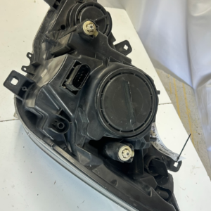 2014-2018 Mercedes Benz Sprinter passenger headlight - Image 3