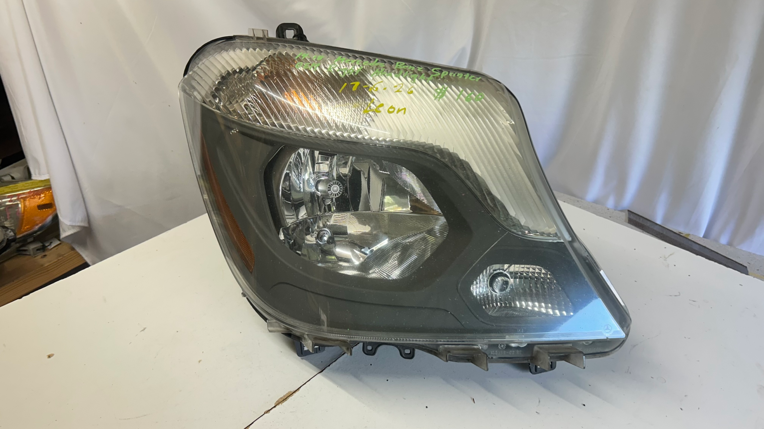 2014-2018 Mercedes Benz Sprinter passenger headlight