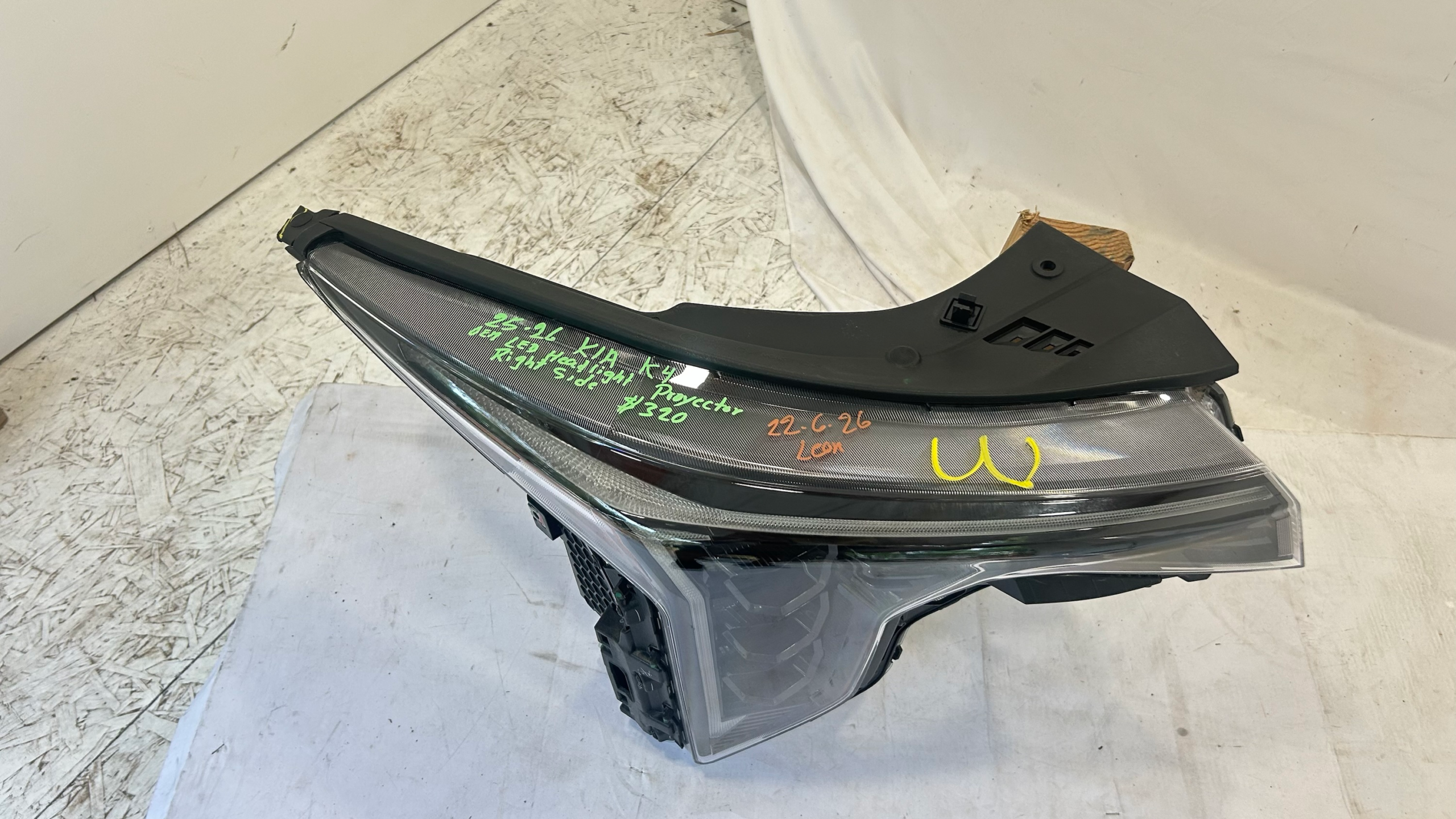 2025-2026 KIA K4 Passenger LED Headlight