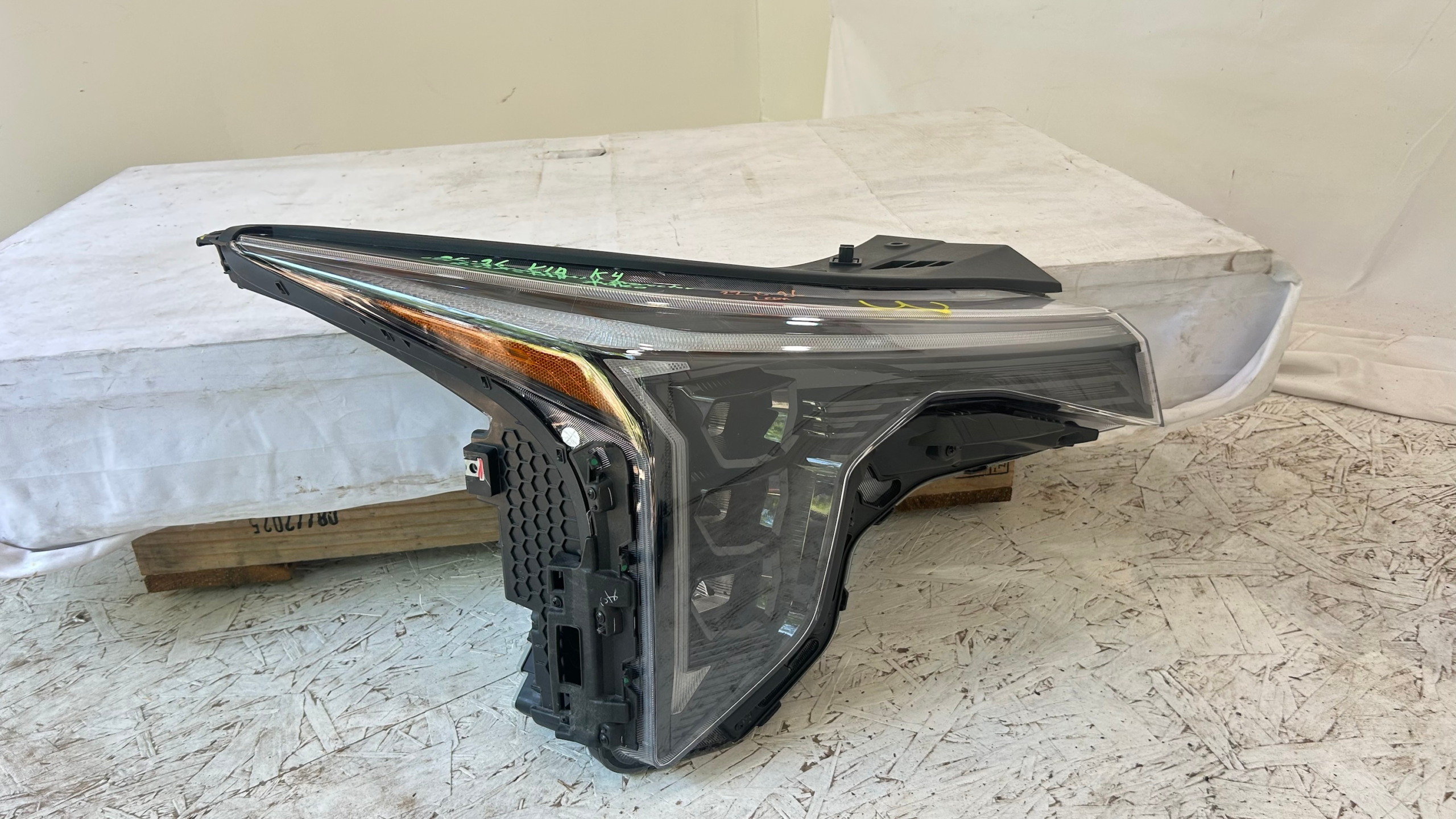 2025-2026 KIA K4 Passenger LED Headlight