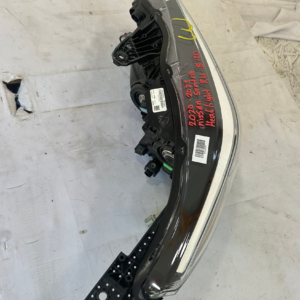 2020-2023 Nissan Sentra passenger halogen headlight - Image 6