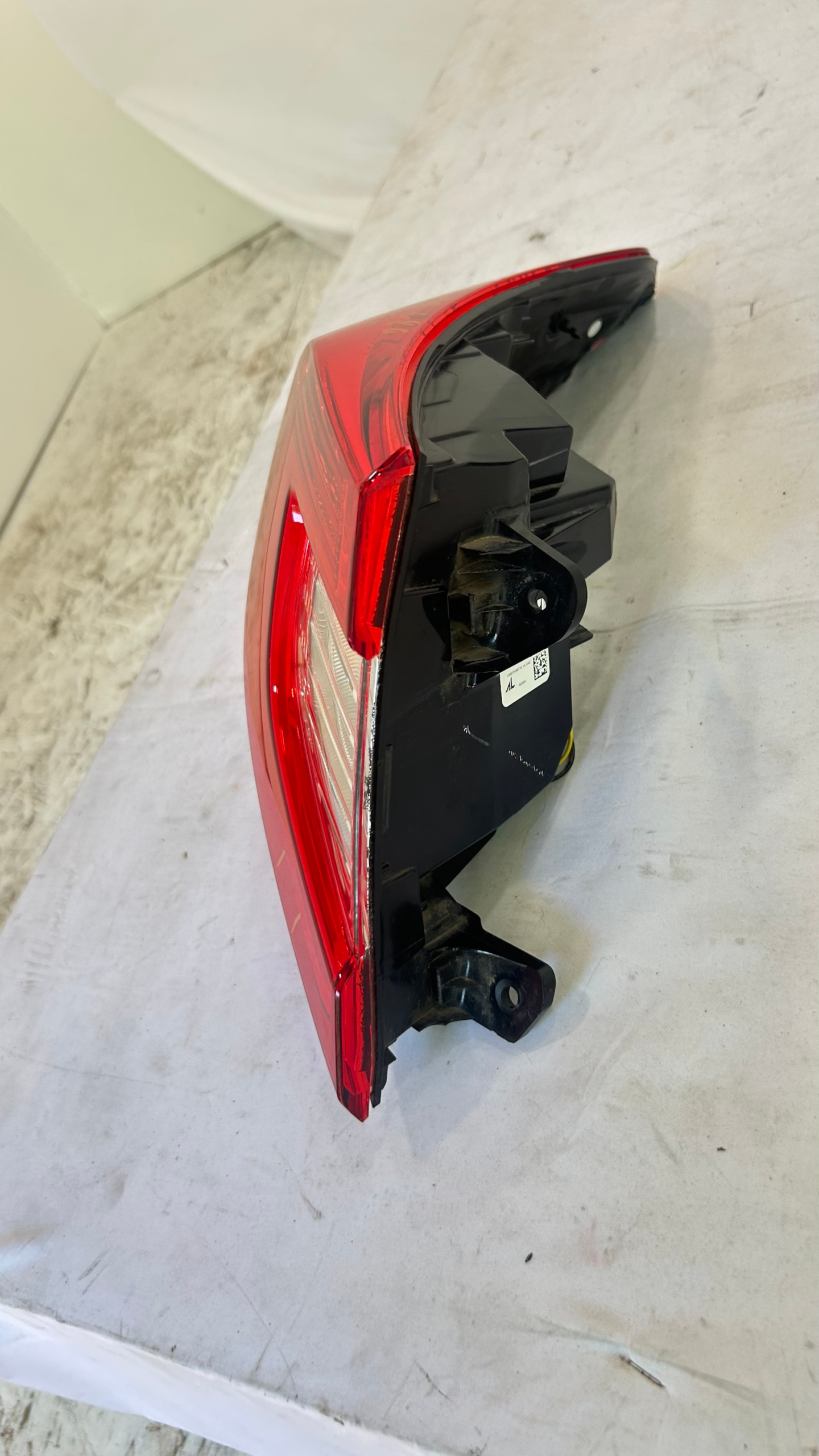 2018-2022 Honda Accord Driver Taillight
