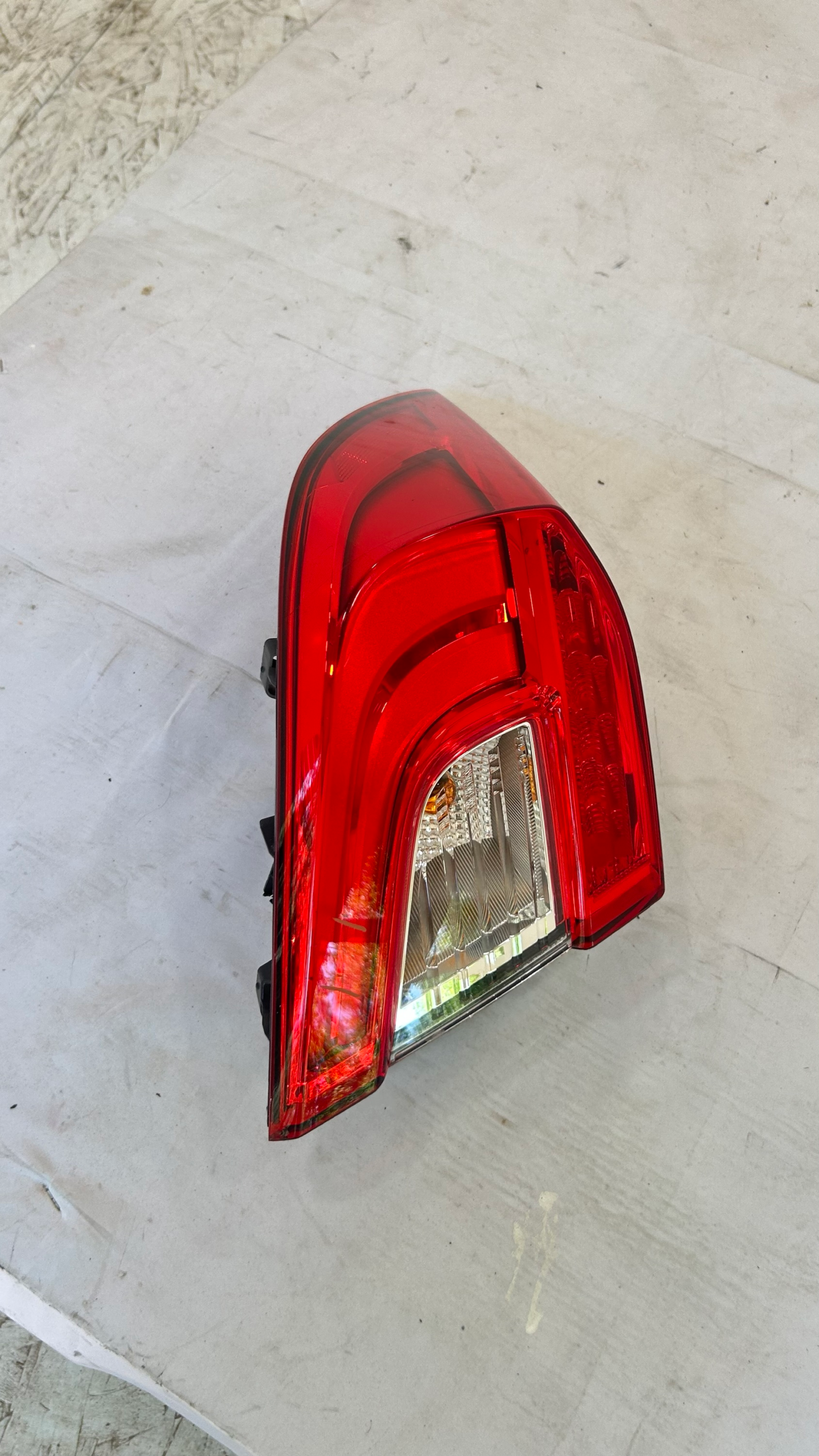 2018-2022 Honda Accord Driver Taillight