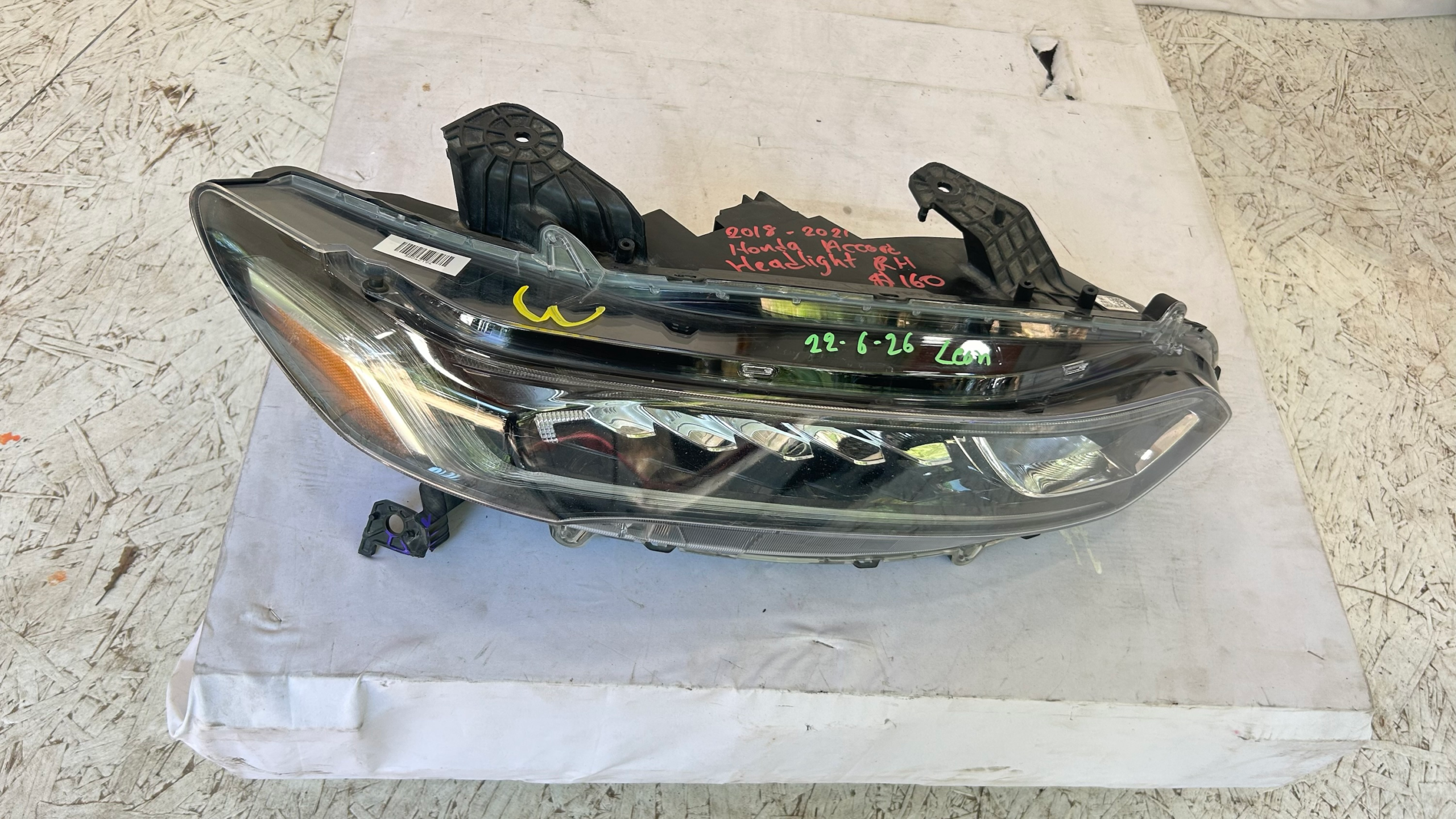 2018-2021 Honda Accord Passenger Headlight