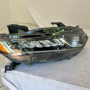 2018-2021 Honda Accord Passenger Headlight - Image 1