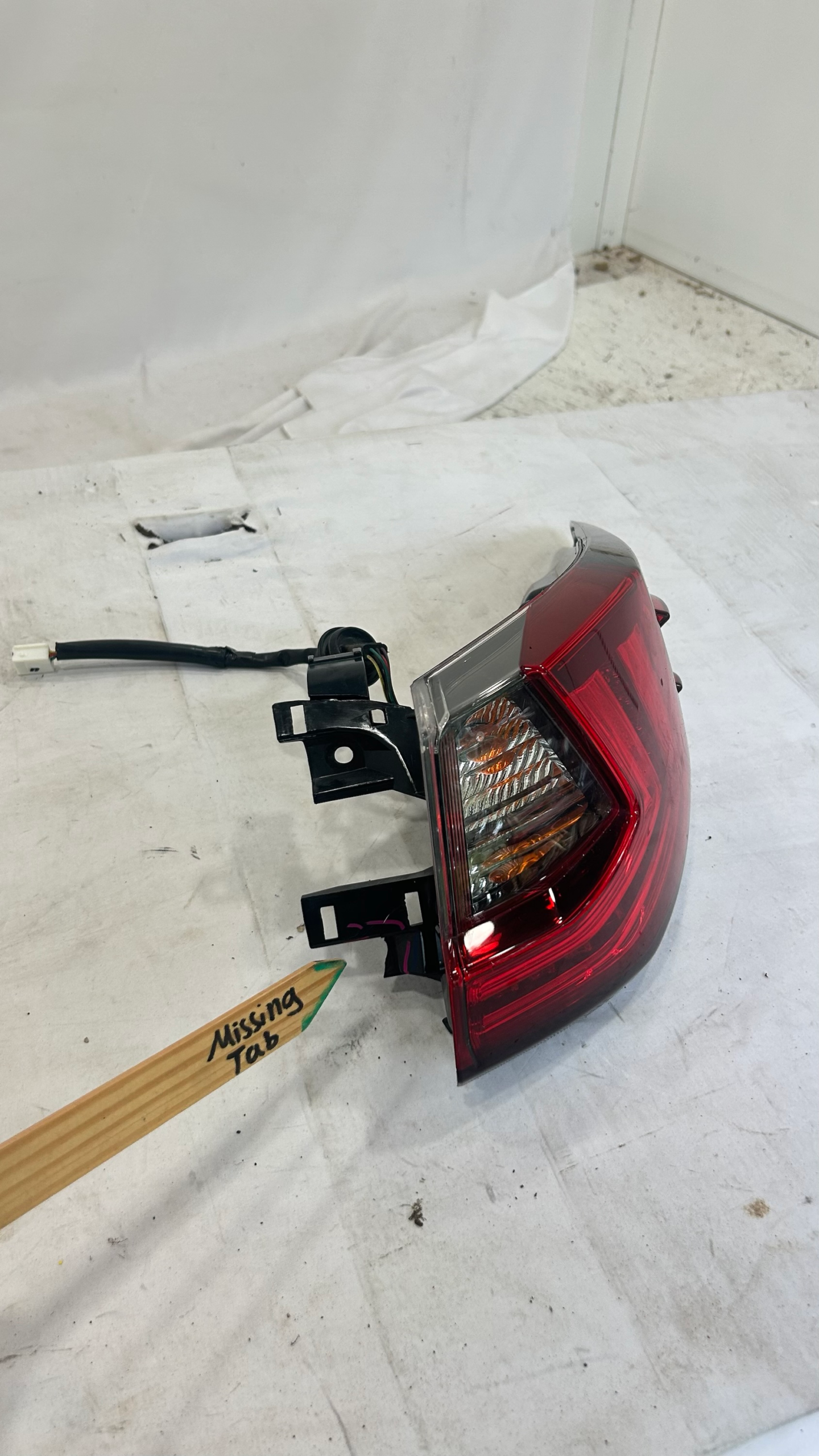 2016-2019 Lexus RX350 - RX450 Passenger Taillamp