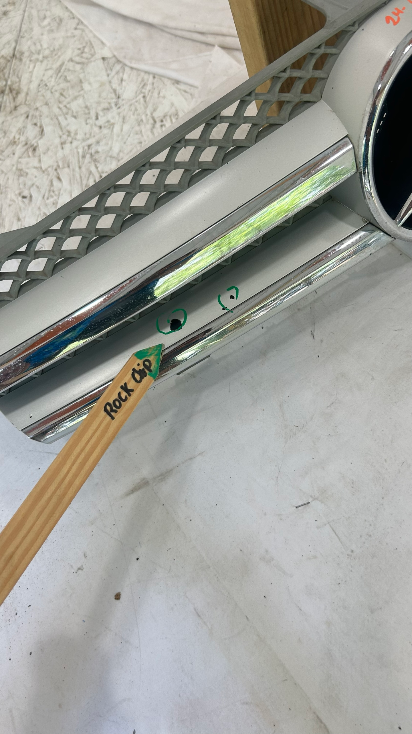 2006-2011 Mercedes Benz CLS 500 - CLS 550 Grille