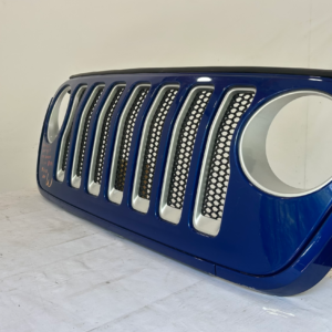 2018-2023 Jeep Wrangler Sahara Rubicon JL - JT Grille - Image 10
