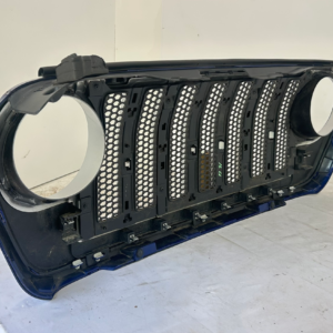 2018-2023 Jeep Wrangler Sahara Rubicon JL - JT Grille - Image 7