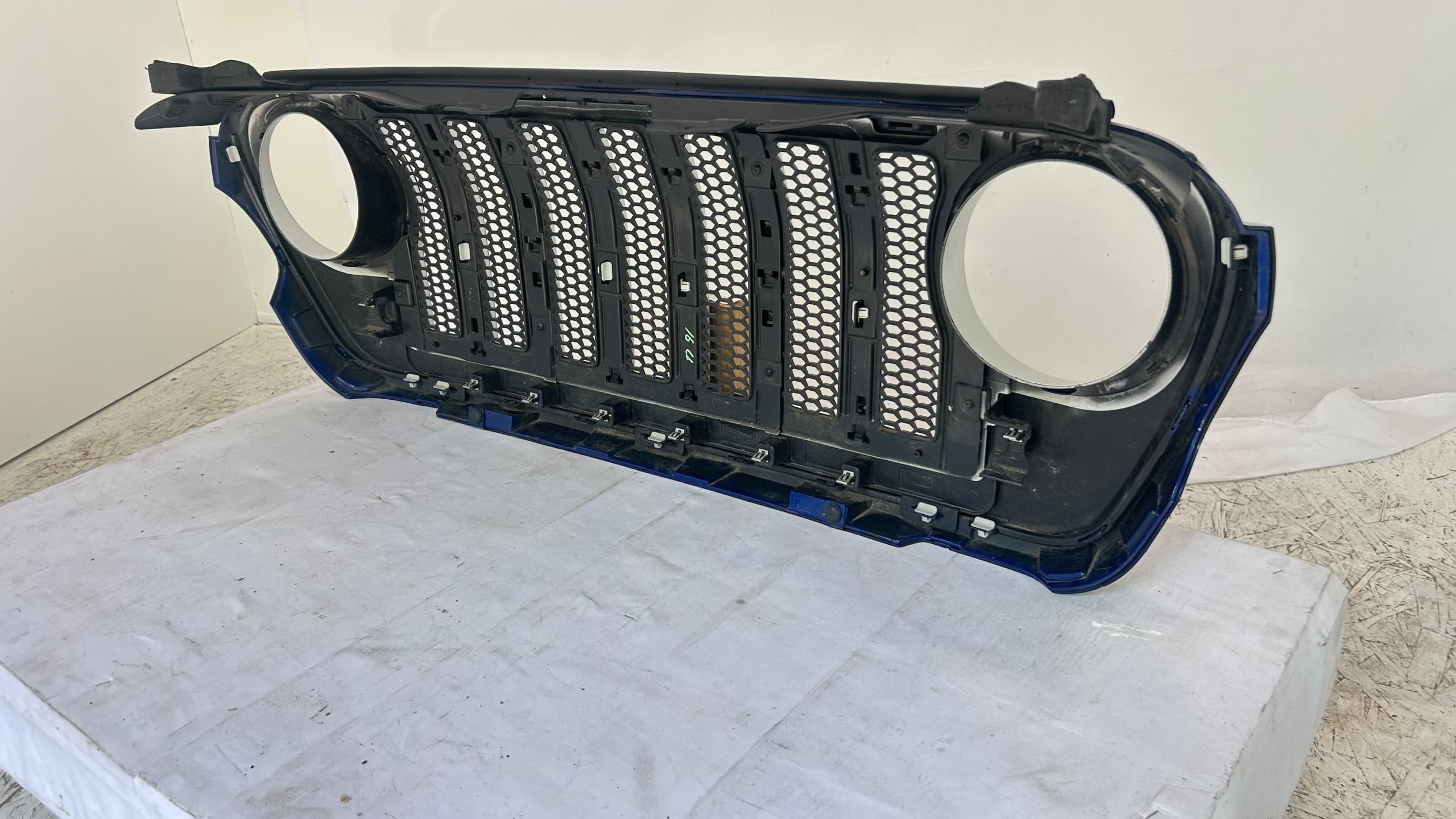 2018-2023 Jeep Wrangler Sahara Rubicon JL - JT Grille