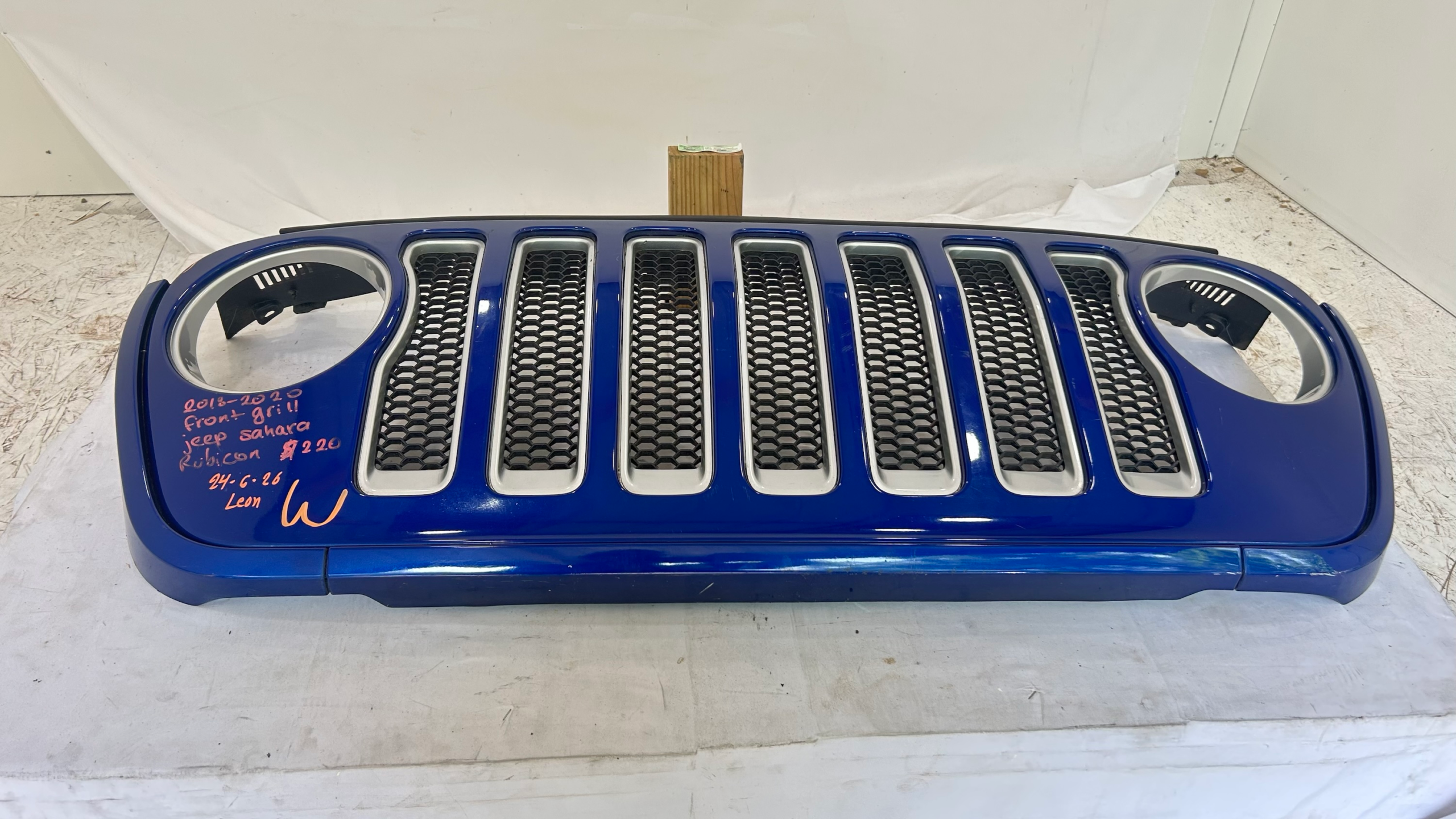 2018-2023 Jeep Wrangler Sahara Rubicon JL - JT Grille