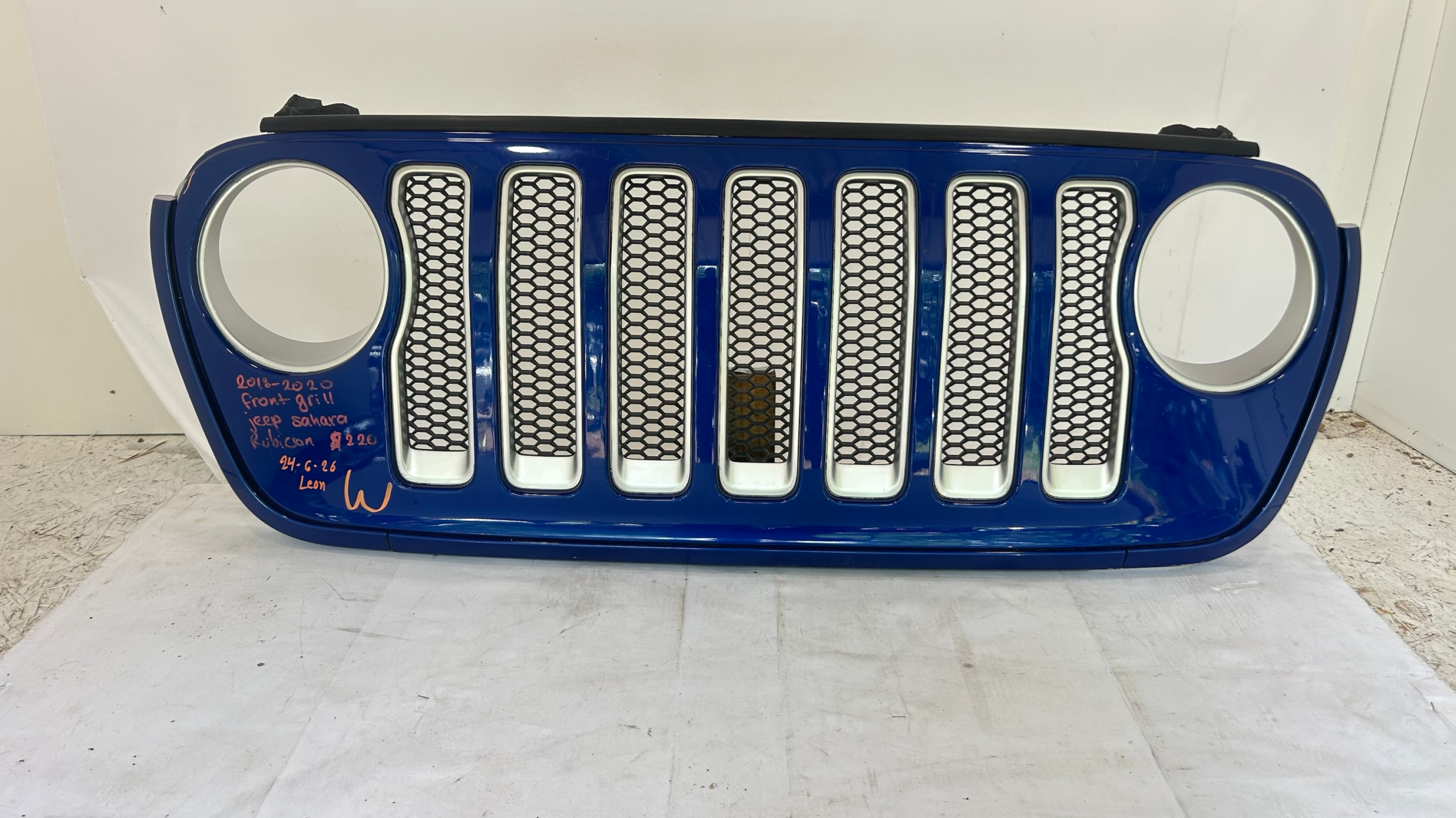 2018-2023 Jeep Wrangler Sahara Rubicon JL - JT Grille