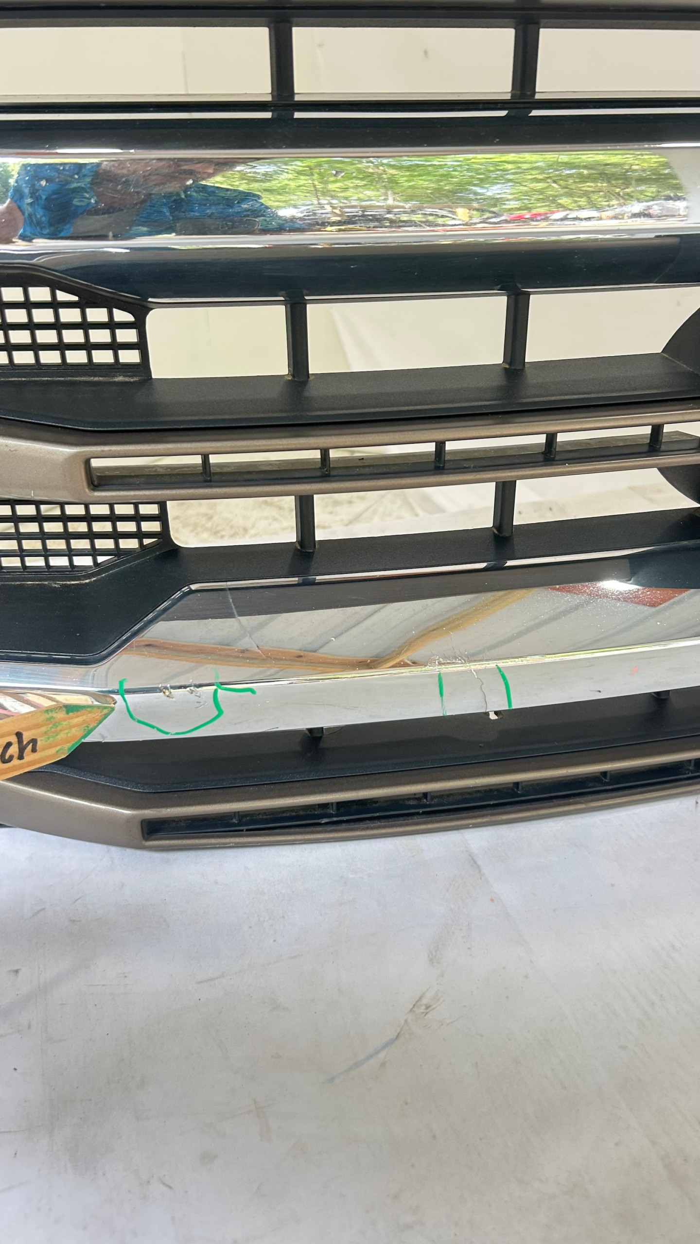 2020-2022 Ford F-250   F-350 Super Duty Platinum Grille