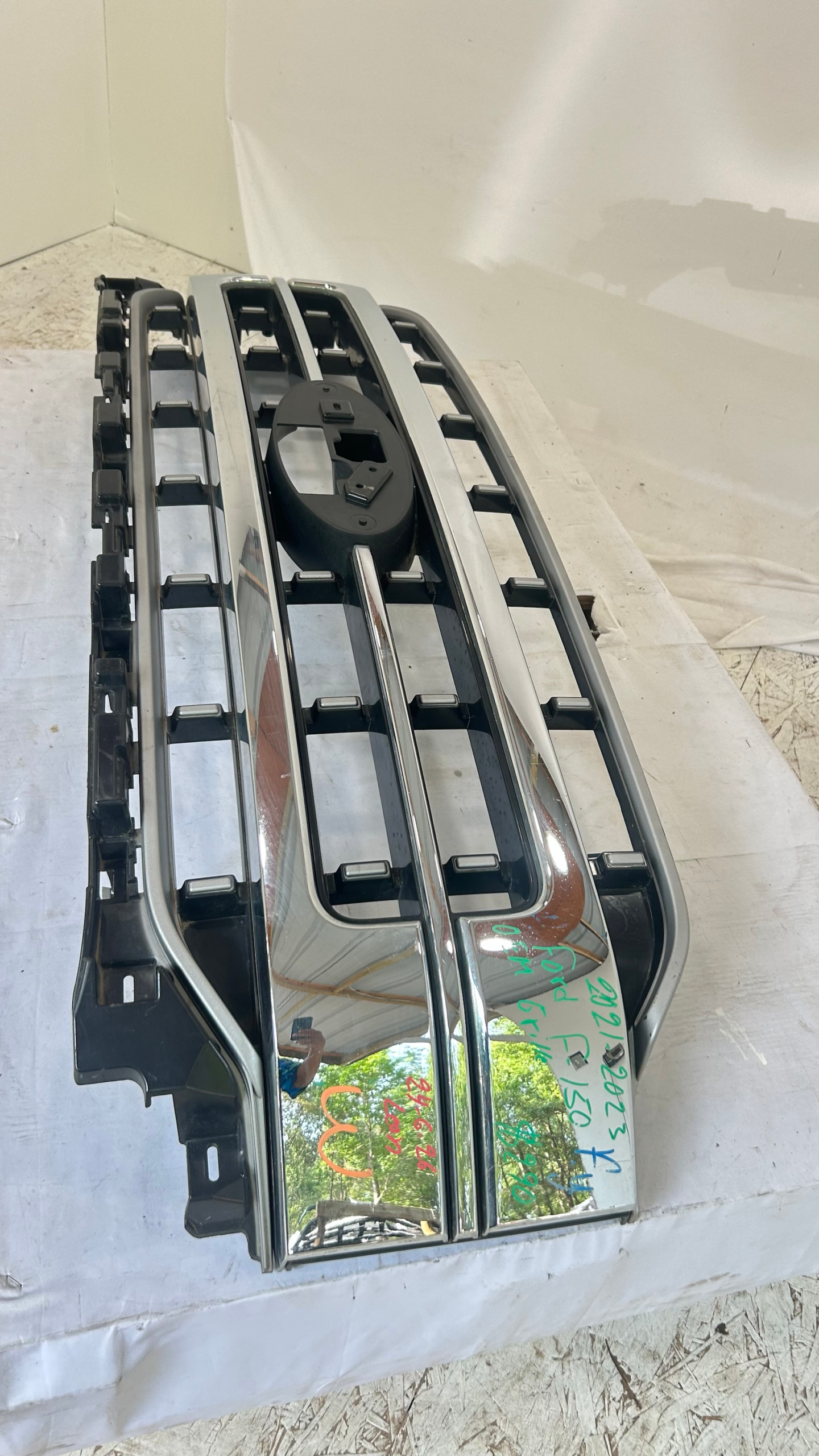 2021-2023 Ford F-150 Crome Grille