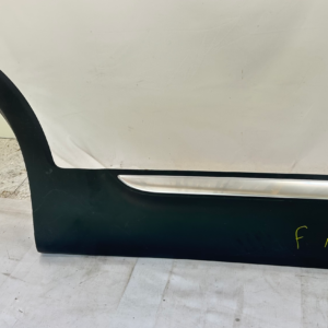 2020-2022 KIA Telluride  Passenger rear door molding - Image 4