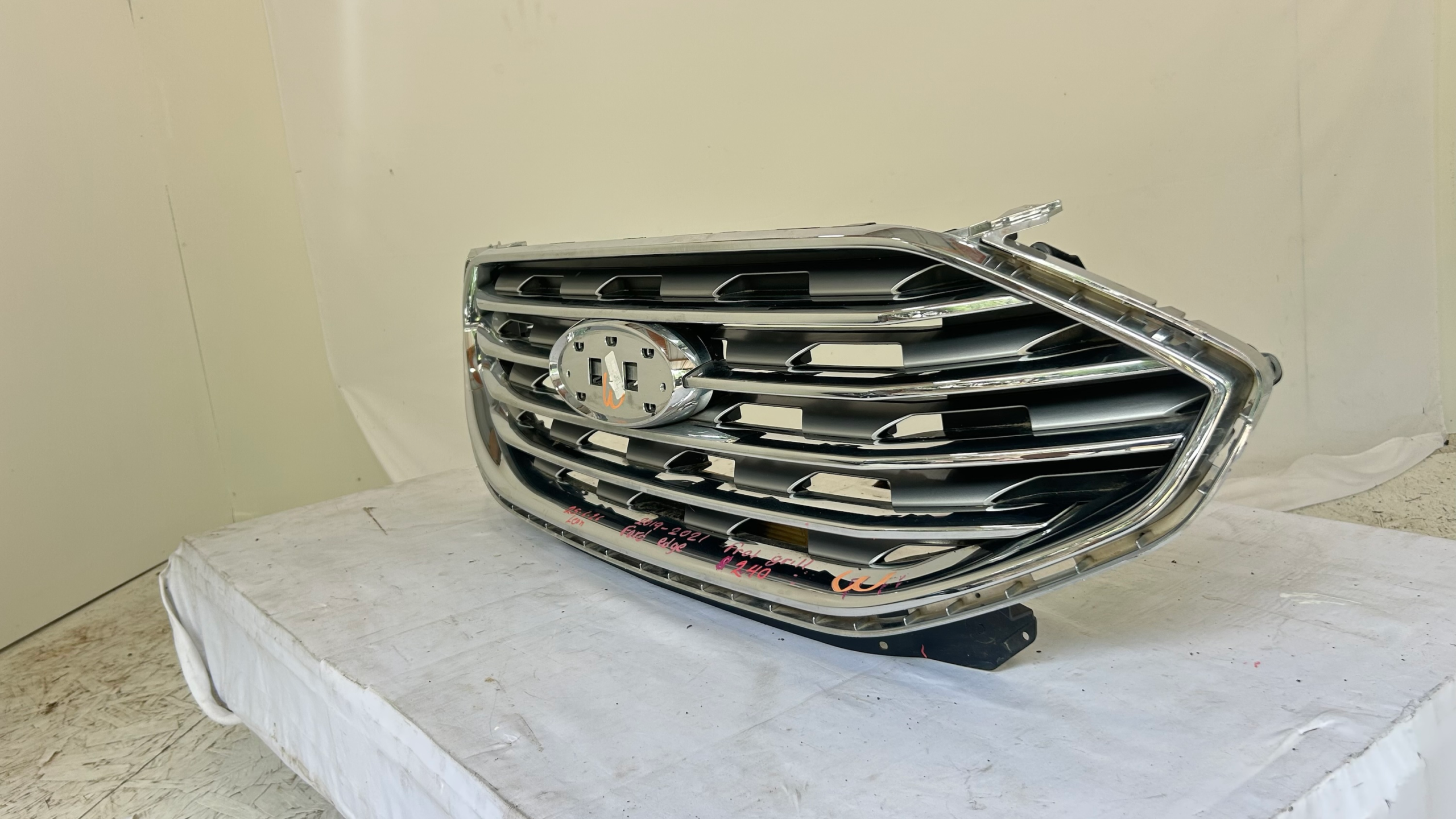 2019-2024 Ford Edge Crome Grille