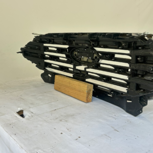 2019-2024 Ford Edge Crome Grille - Image 9