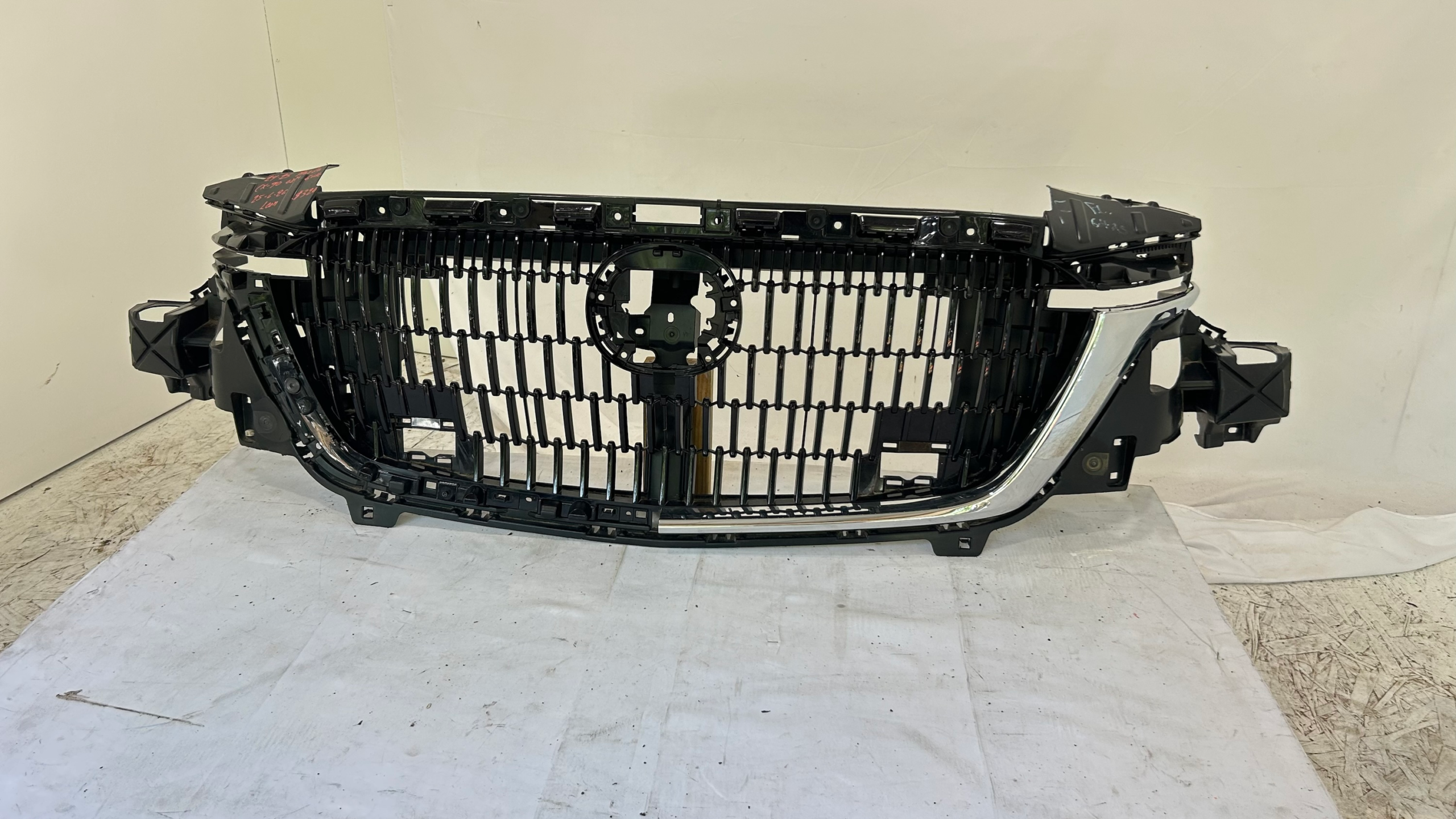 2024-2025 Mazda CX-90 Grille