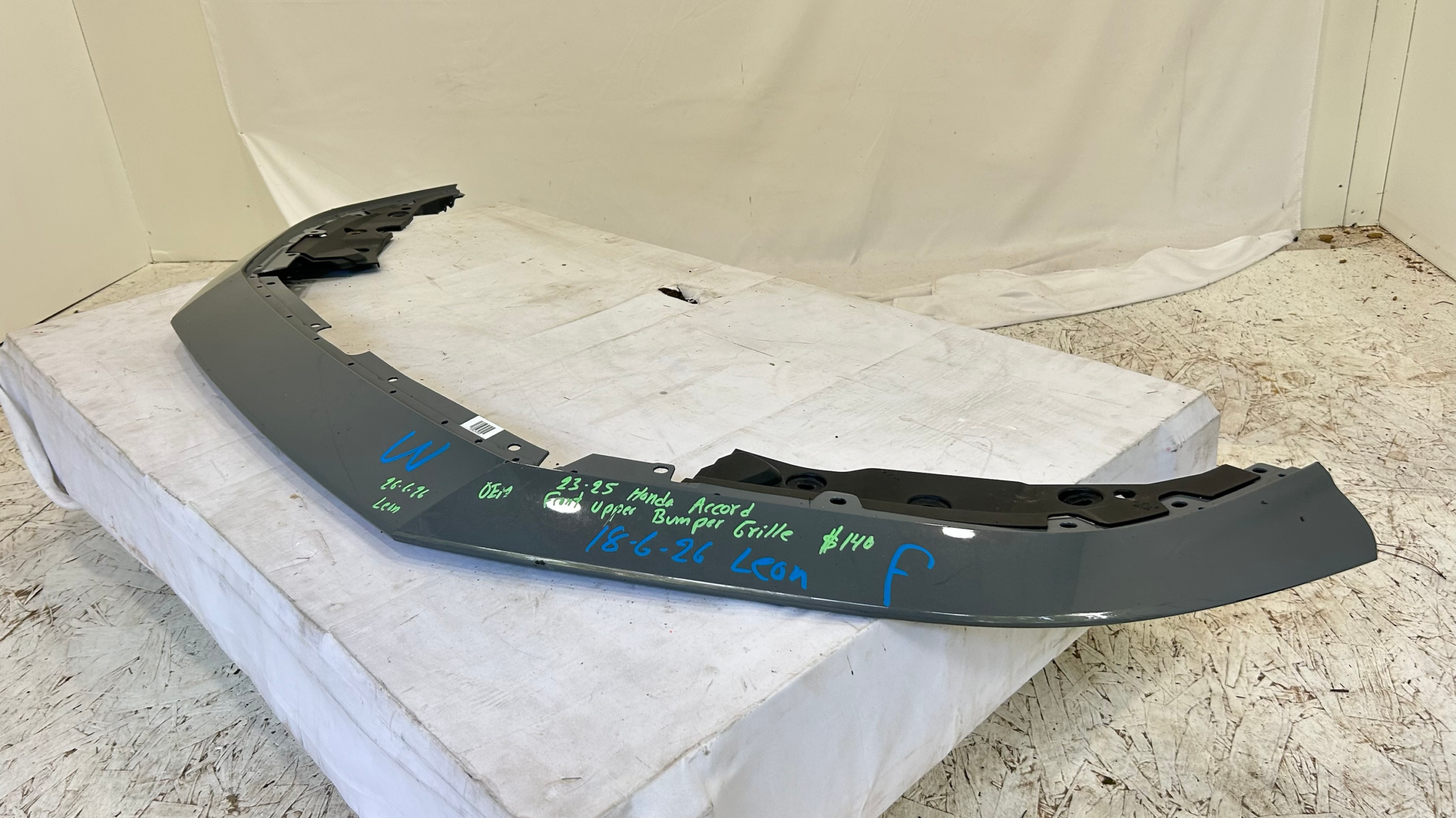 2023-2025 Honda Accord EX - LX Front Upper Bumper Trim Brille cover