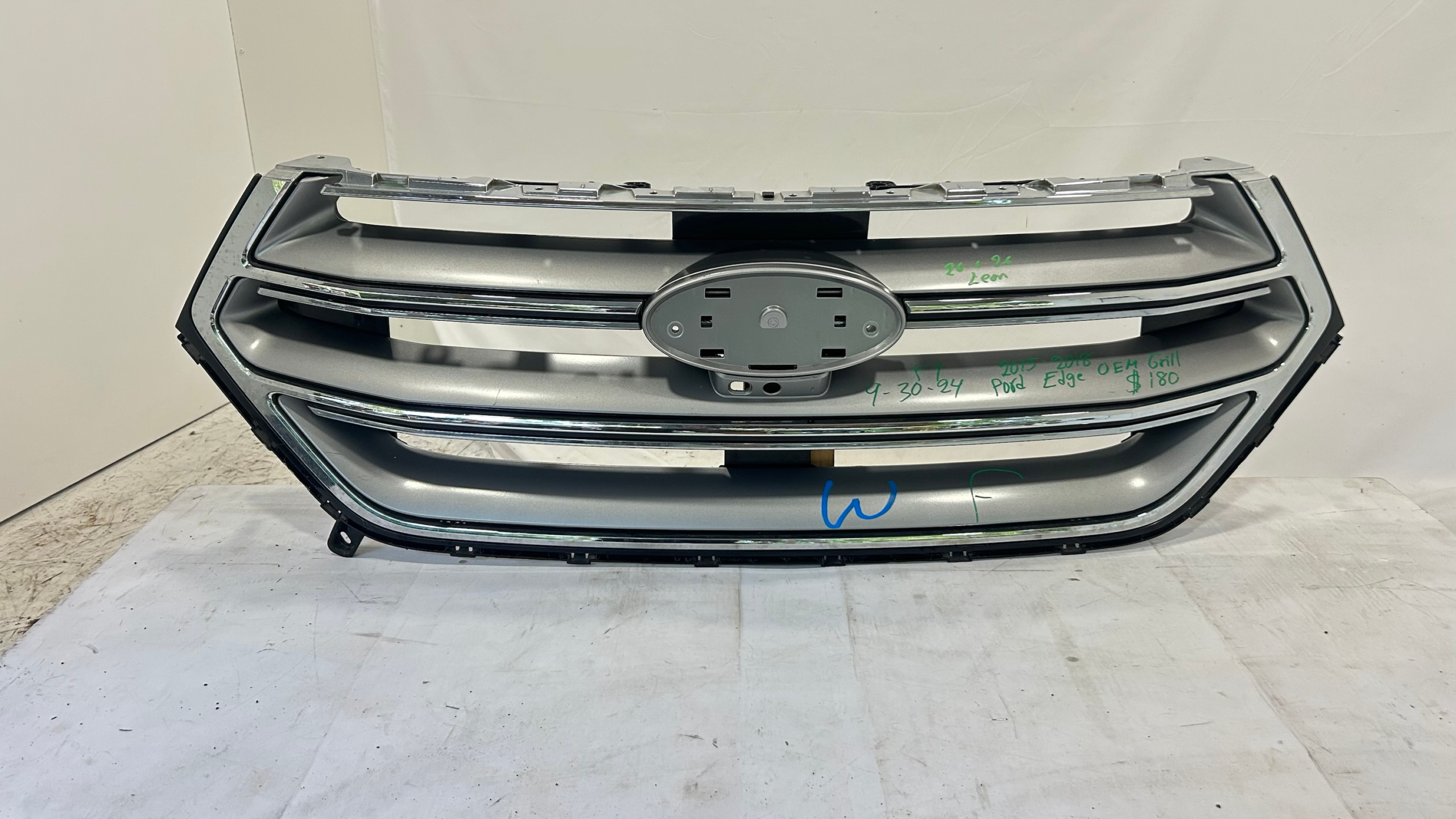 2015-2018 Ford Edge Grille