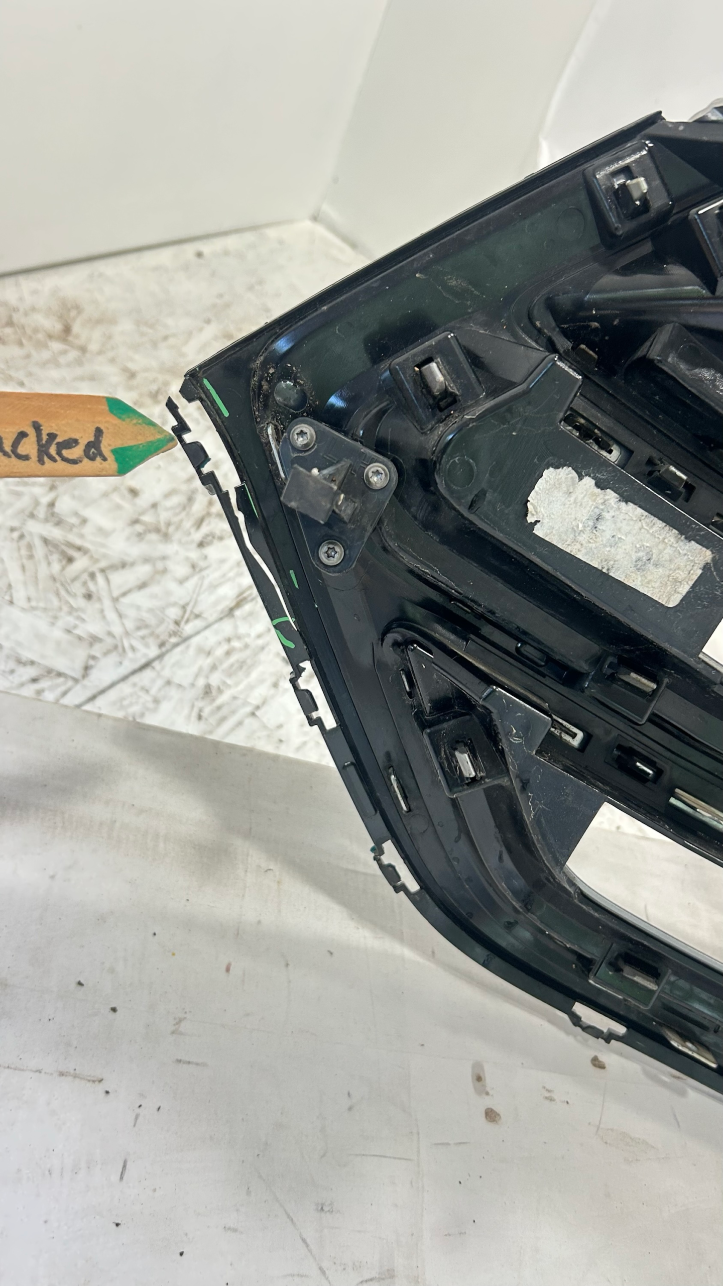 2015-2018 Ford Edge Grille