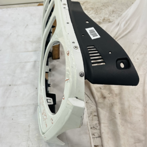 2018-2023 Jeep Wrangler JL Sahara White Grille - Image 3