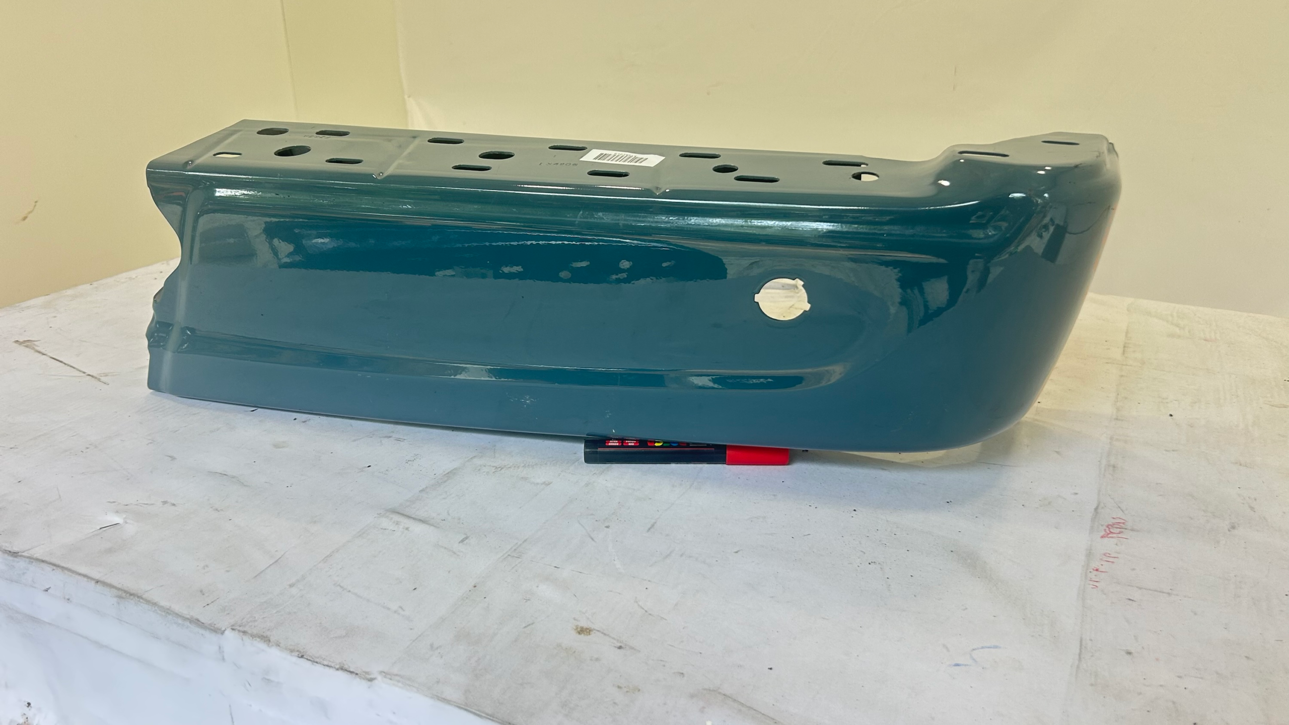 2021-2023 Ford  F-150 Passenger Rear Bumper Extensión