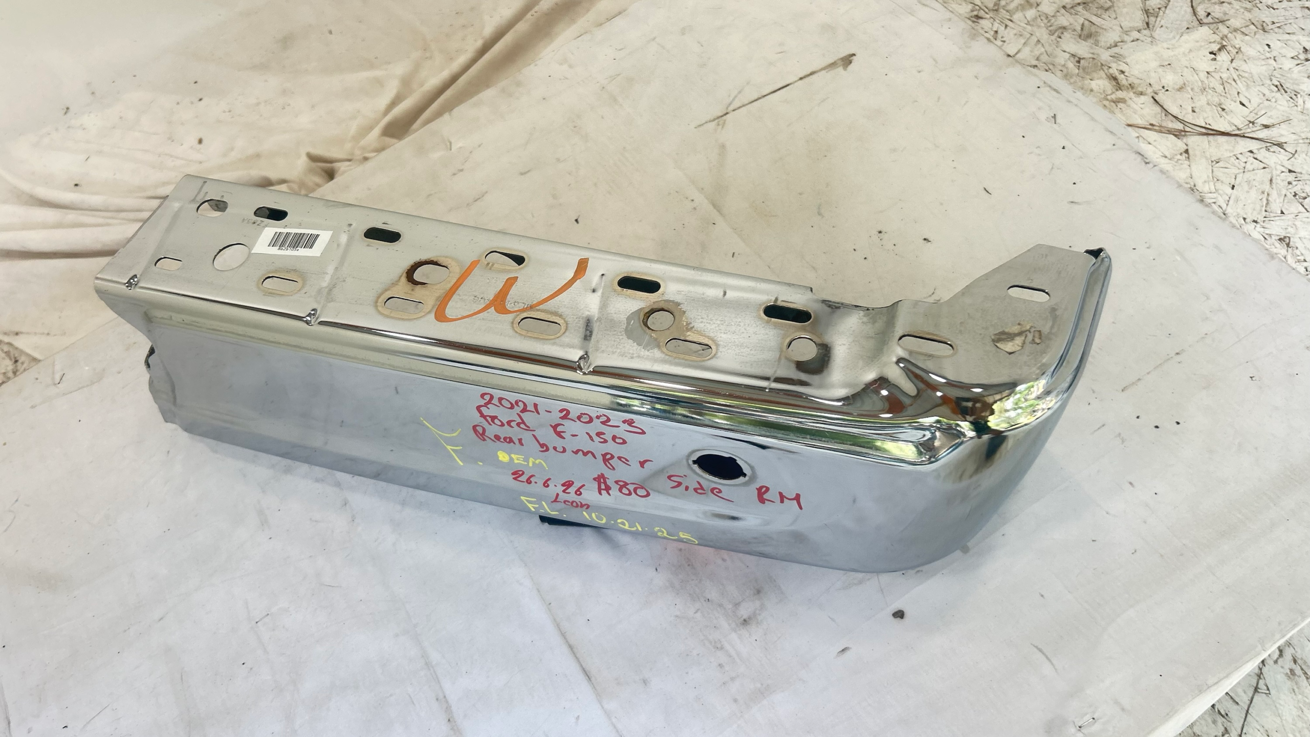 2021-2023 Ford  F-150 Passenger Rear Bumper Extensión