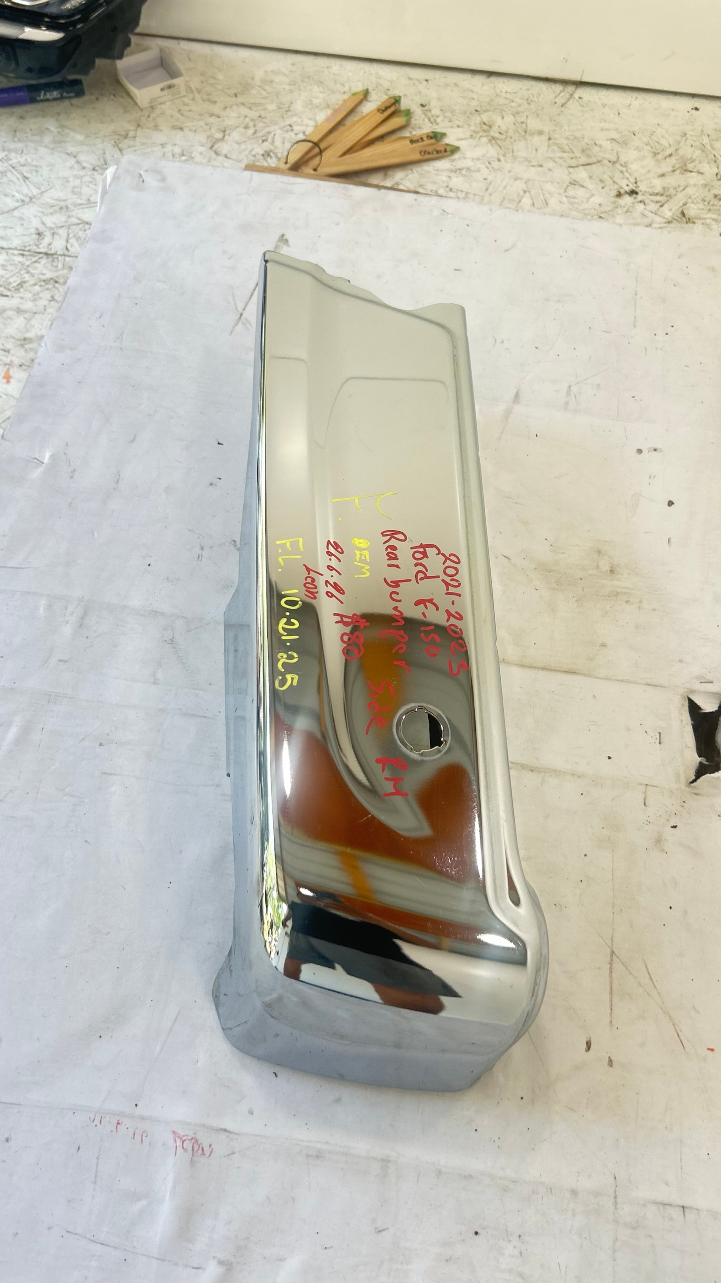 2021-2023 Ford  F-150 Passenger Rear Bumper Extensión