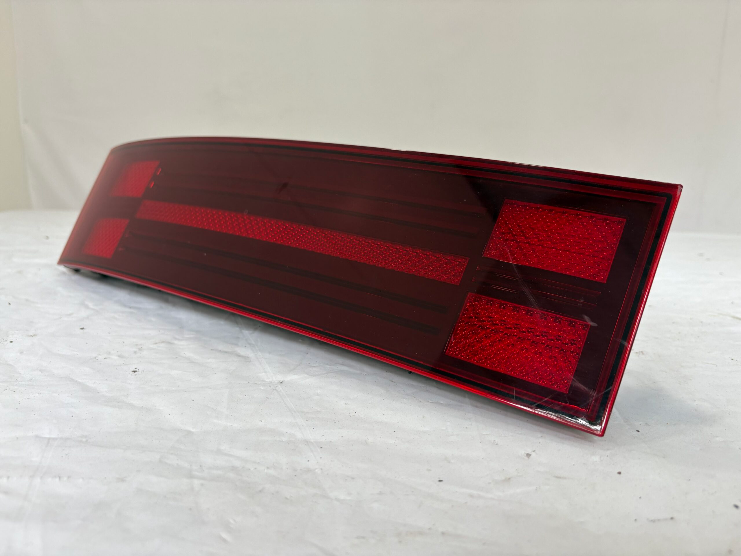 2024-2025 Hyundai Santa Fe Driver Inner Taillight