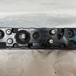 2024-2025 Hyundai Santa Fe Driver Inner Taillight - Image 7