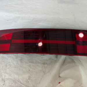 2024-2025 Hyundai Santa Fe Driver Inner Taillight - Image 4