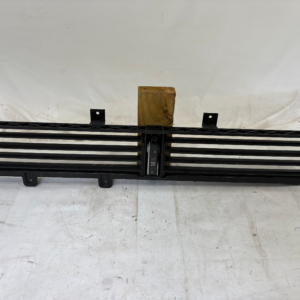 2018-2021 Chevy Traverse Lower air Shutter - Image 3