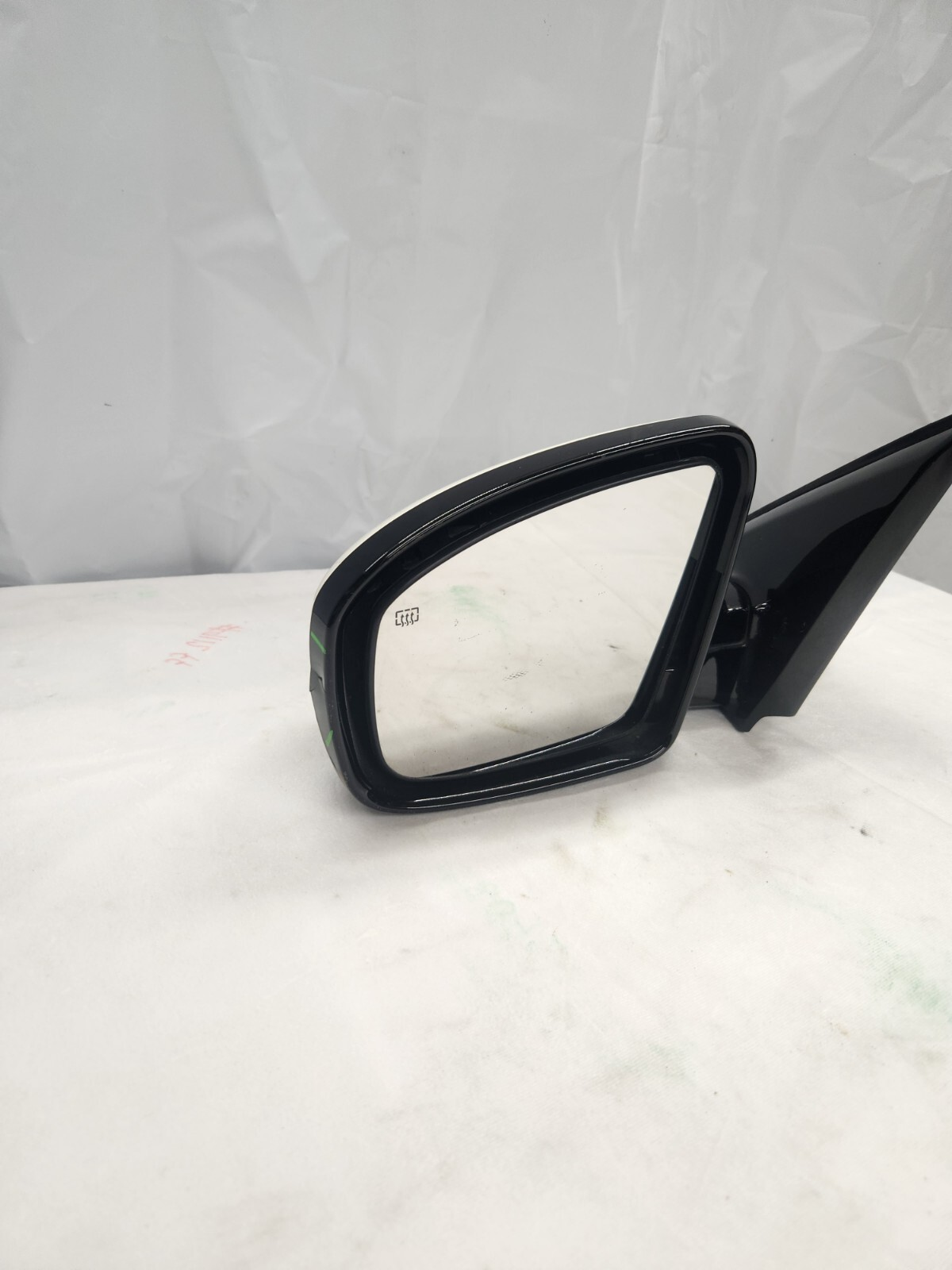 2013 - 2015 Infiniti QX60 Driver Side Mirror
