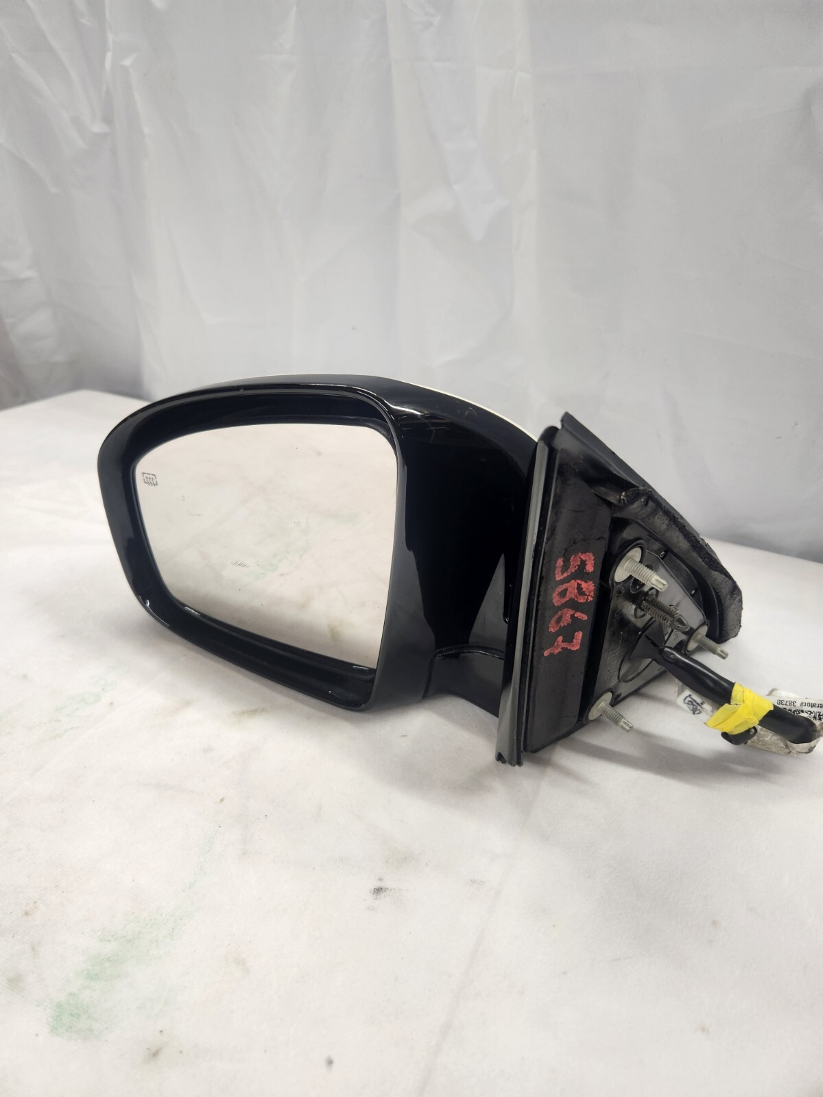 2013 - 2015 Infiniti QX60 Driver Side Mirror