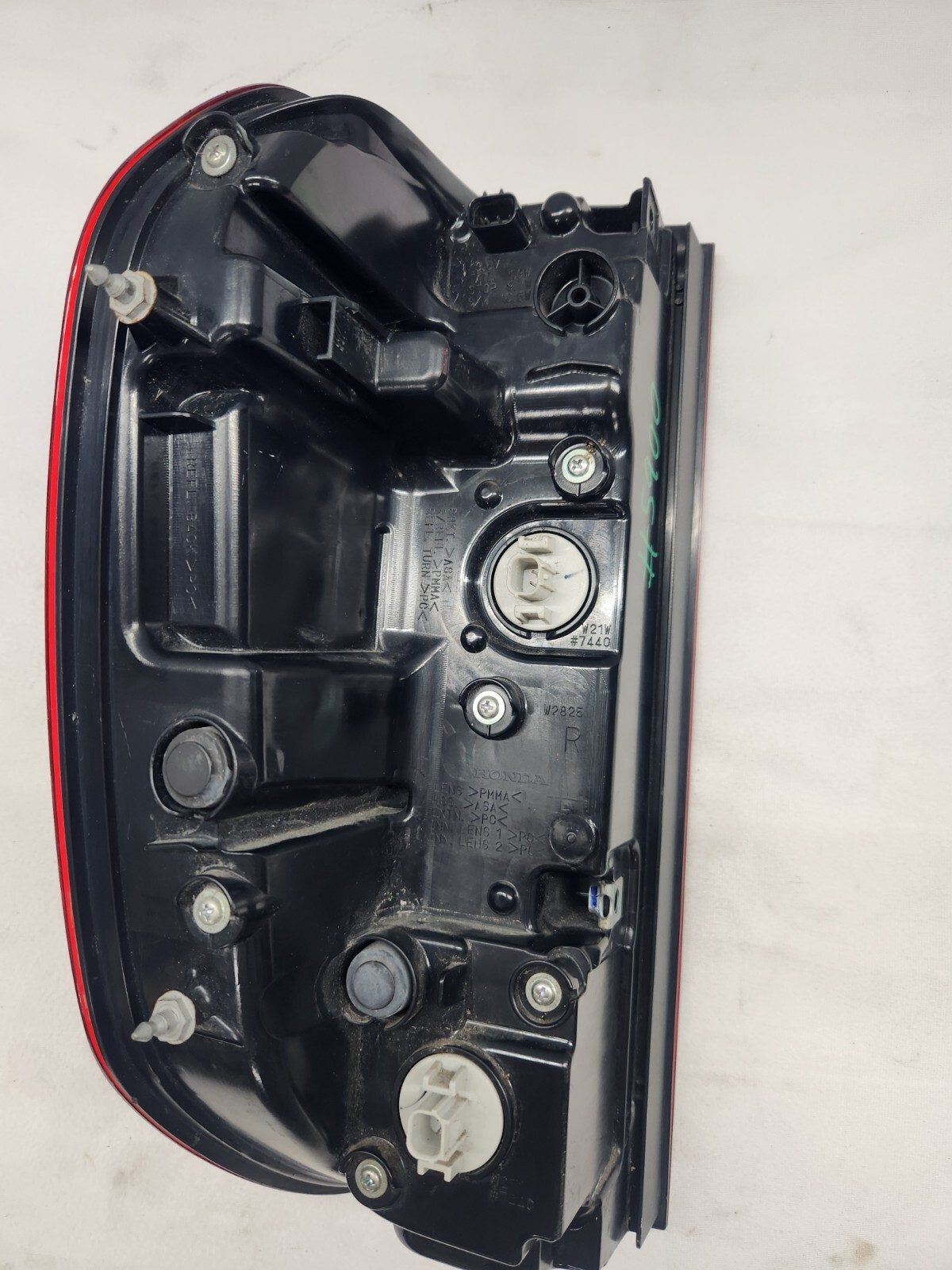 2017-2025 Honda Ridgeline Passenger Side Halogen Taillight